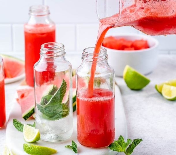 عصير الليمون و البطيخ